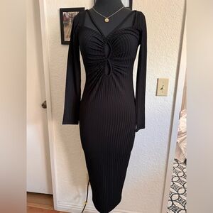 NWT - Ribbed cut out dress